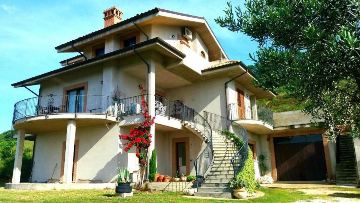 https://cheope.net/images/Anteprima_Tenuta%20Ornella.jpg#joomlaImage://local-images/Anteprima_Tenuta Ornella.jpg?width=360&height=203
